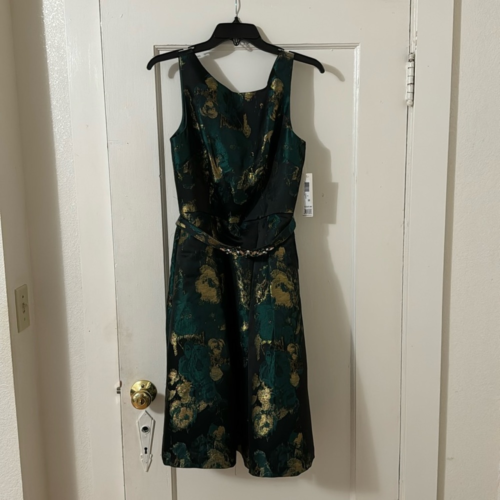 Eliza J holiday green and gold dress